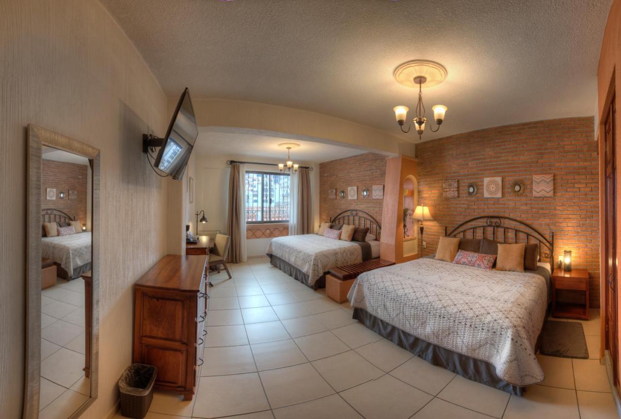 Hotel Santa Paula タスコ・デ・アラルコン エクステリア 写真